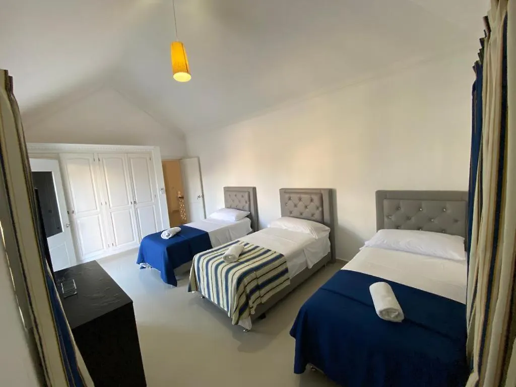 Villa Vivienda El Dorado, En Santiago à Santiago De Los Caballeros Hébergement de vacances