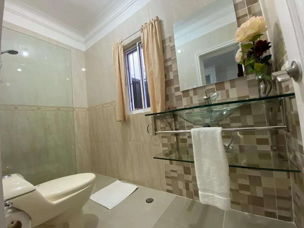 Villa Vivienda El Dorado, En Santiago à Santiago De Los Caballeros